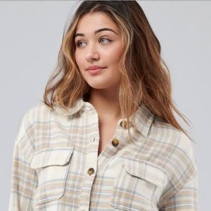 CUTE HOLLISTER OVERSIZED BEIGE FLANNEL JACKET - BOYFRIEND FIT - SIZE SMALL